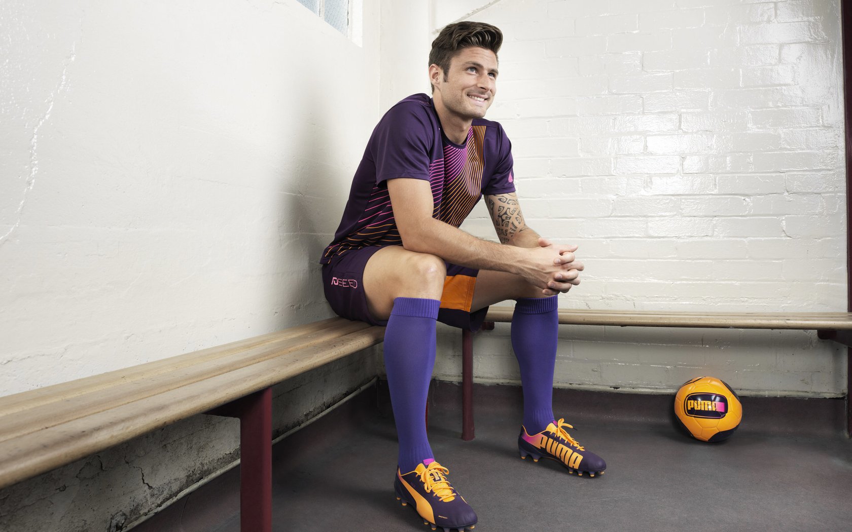 上海上港客场不敌山东泰山，遗憾失利，上海上港主场叫什么